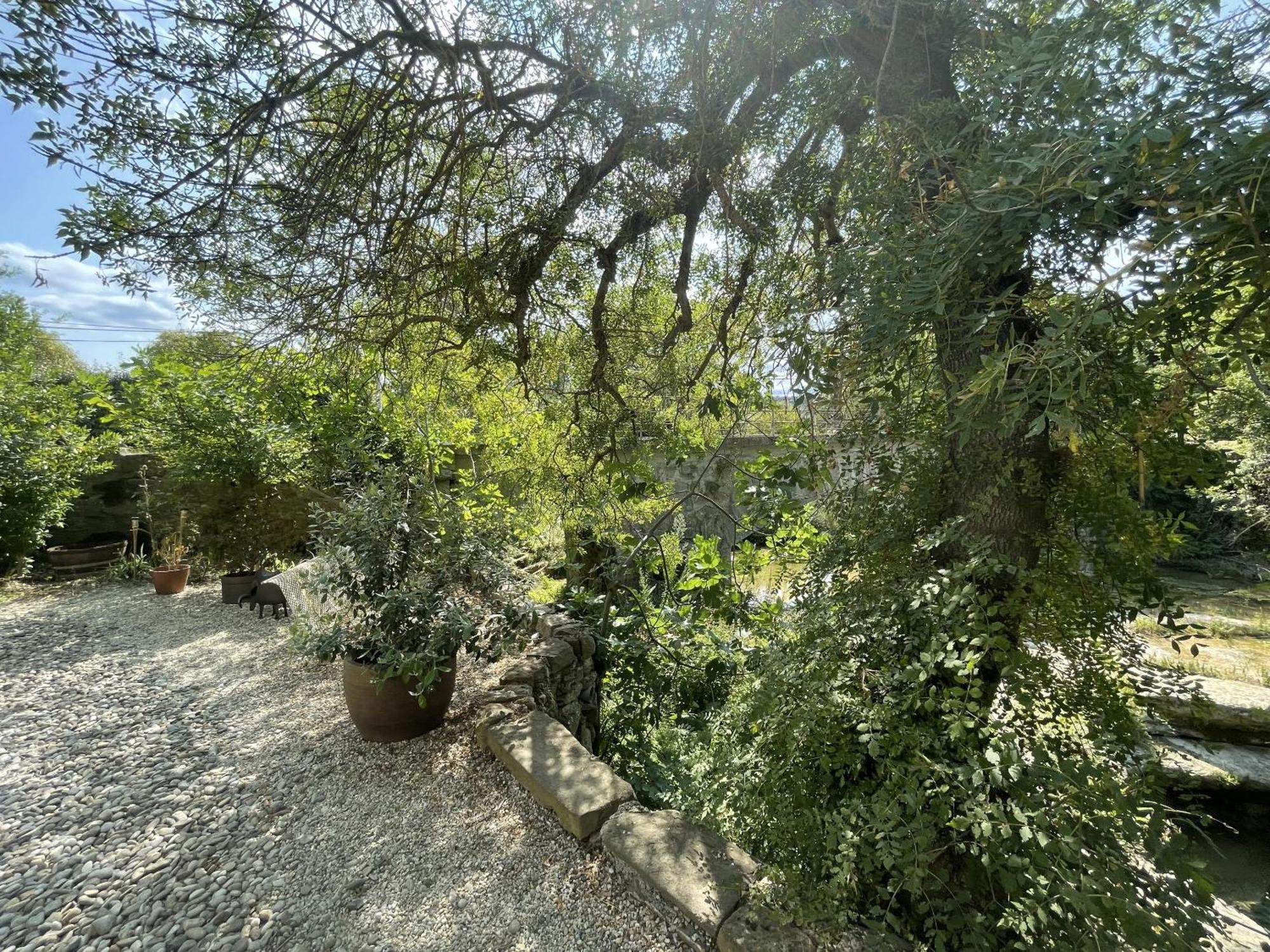Le Domaine De La Tuilerie - Gite De Charme En Bord De Riviere Avec Piscine Servies-en-Val Exterior foto
